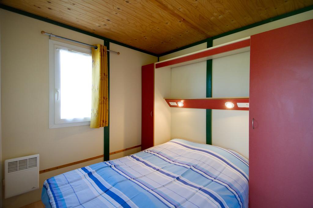 Hotel Le Bourdieu Durfort  Zimmer foto